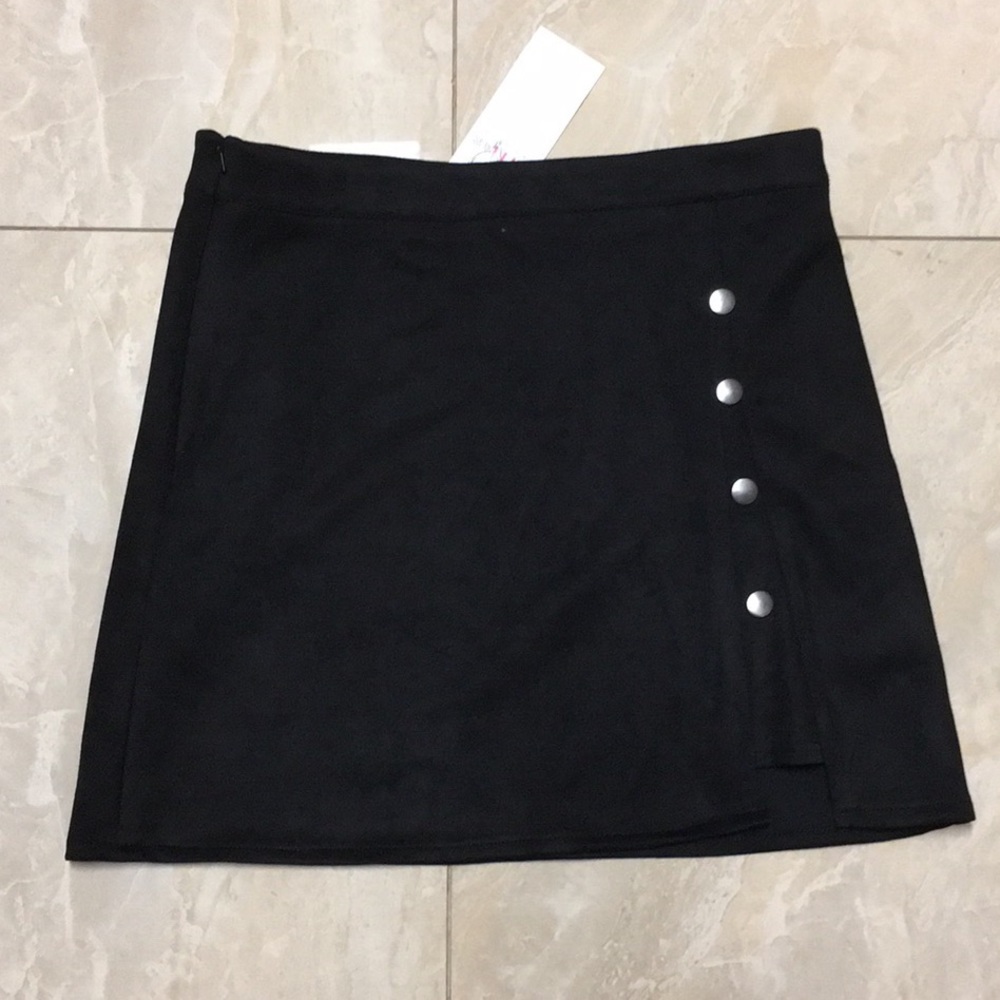 Faux suede mini skirt - Picture 3 of 5